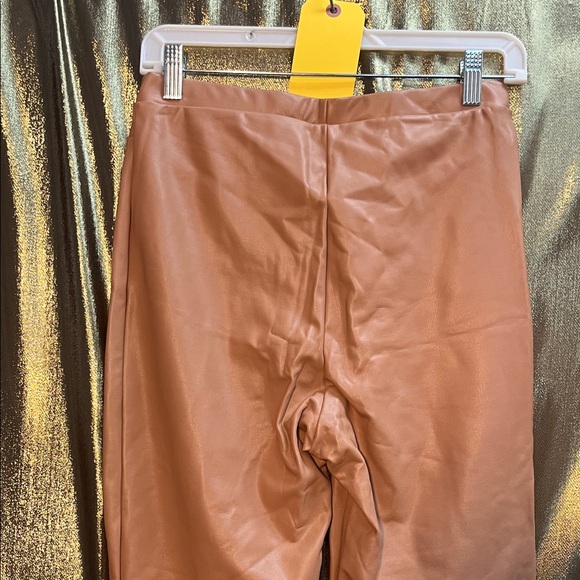 SKIMS βSiennaβ Straight Leg Pants - Picture 9 of 9